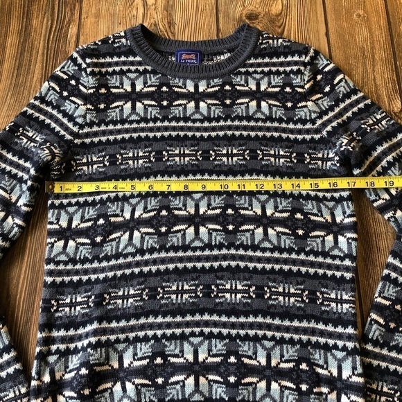 Vtg Le Tigre Snowflake Design Long Sleeve Sweater - Picture 3 of 6
